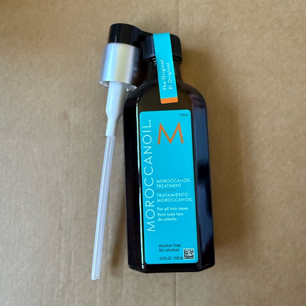 UNOPENED Moroccanoil Hair Treatment Original with Pump